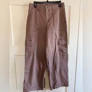 Wild Fable Women’s Tan Cargo Pants